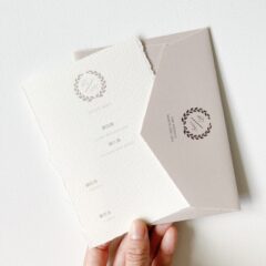 【失礼じゃないから安心して！】招待状の返信が遅れているゲストに出欠確認をする方法