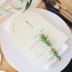 【ペーパーアイテムで差がつく！】おしゃれ結婚式を実現する秘訣♡